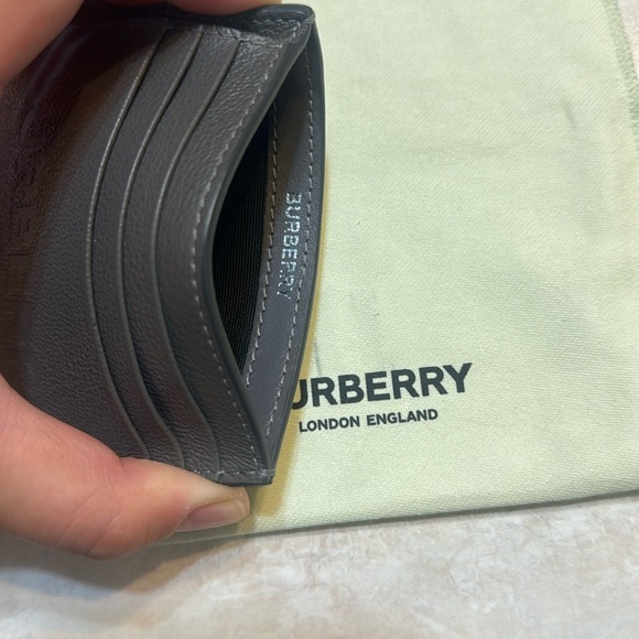 Burberry, Chase Money Clip Wallet Card Case Embossed Logo, Charcoal Grey - Picture 7 of 9